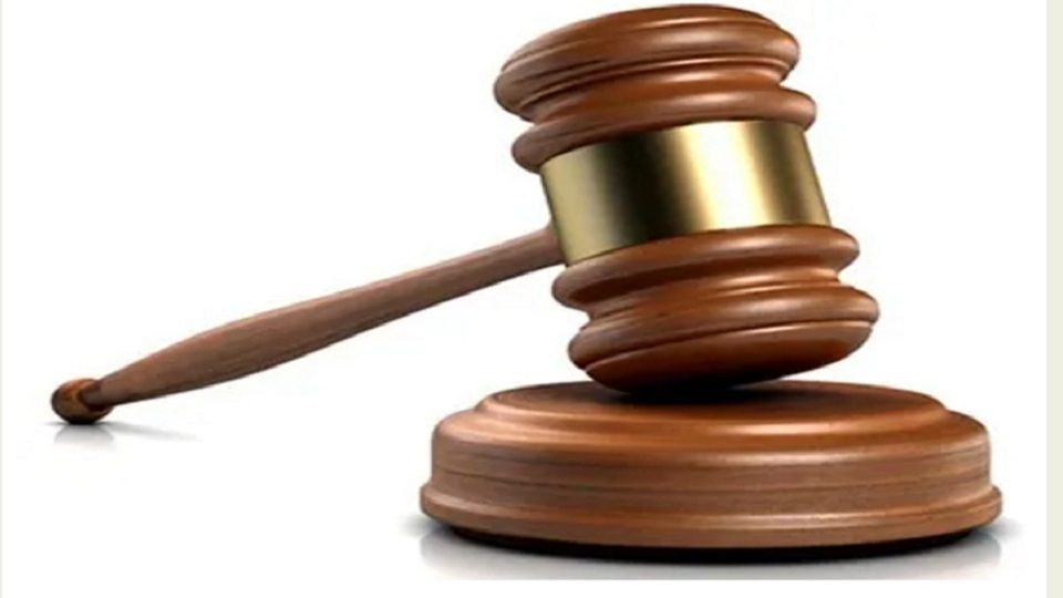 डिंडौरी: राजश्री पान मसाला(गुटखा) बेचने वाले आरोपी को न्‍यायालय उठने तक की सजा एवं 10,000 रूपये अर्थदण्‍ड…